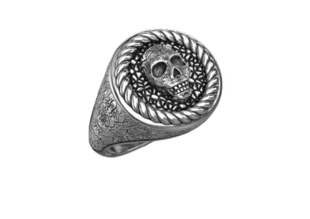 925 Sterling Silver Ring with a skull 11