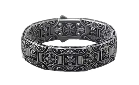 Stylish 925 Sterling Silver bracelet in silver with a cross 265