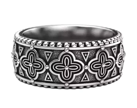 Stylish 925 Sterling Silver ring with antique patterns 225