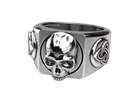 925 Sterling Silver Ring with a skull and a Celtic knot